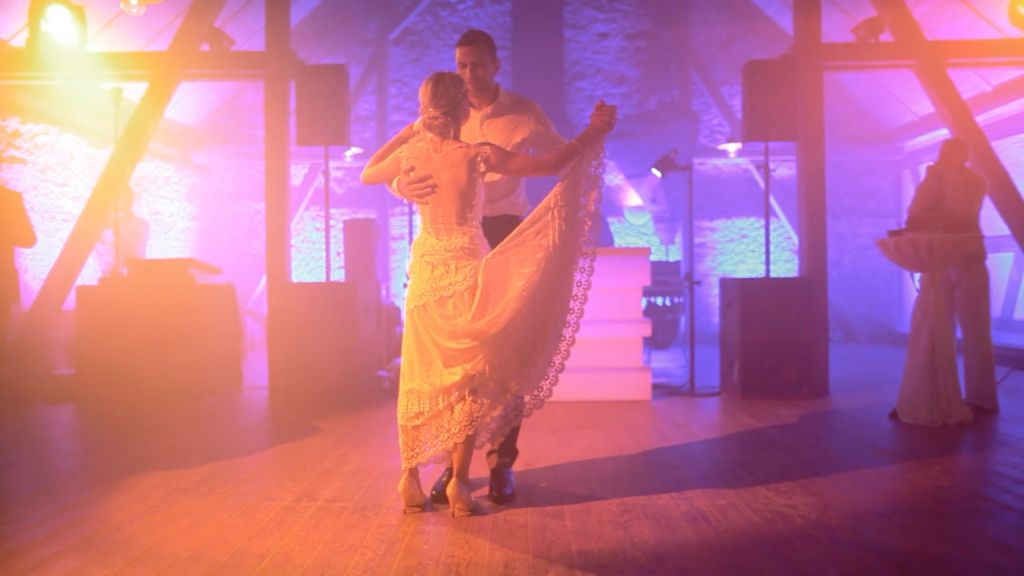 DJ-Licht-Hofgut-Huenersdorff-frankfurt DJ-Licht-Hofgut-Huenersdorff-frankfurt