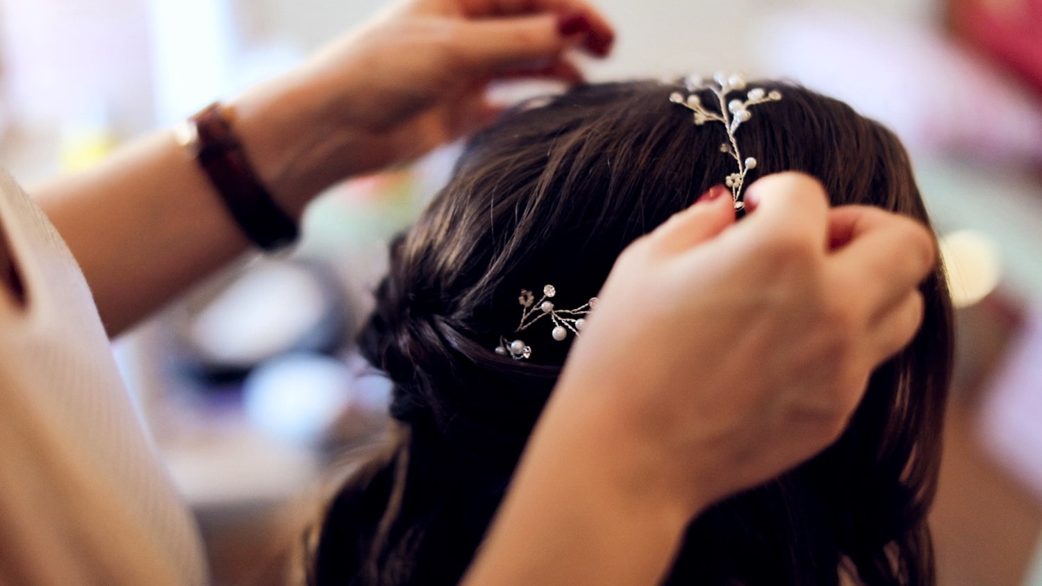 Hochzeit Hofgut von Hünersdorff Haarschmuck